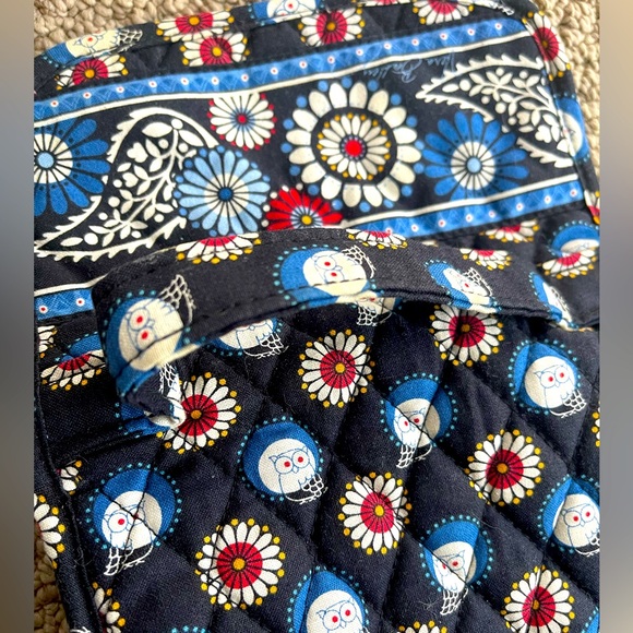 Vera Bradley Lunch Sack in Night Owl RETIRED - Picture 3 of 7